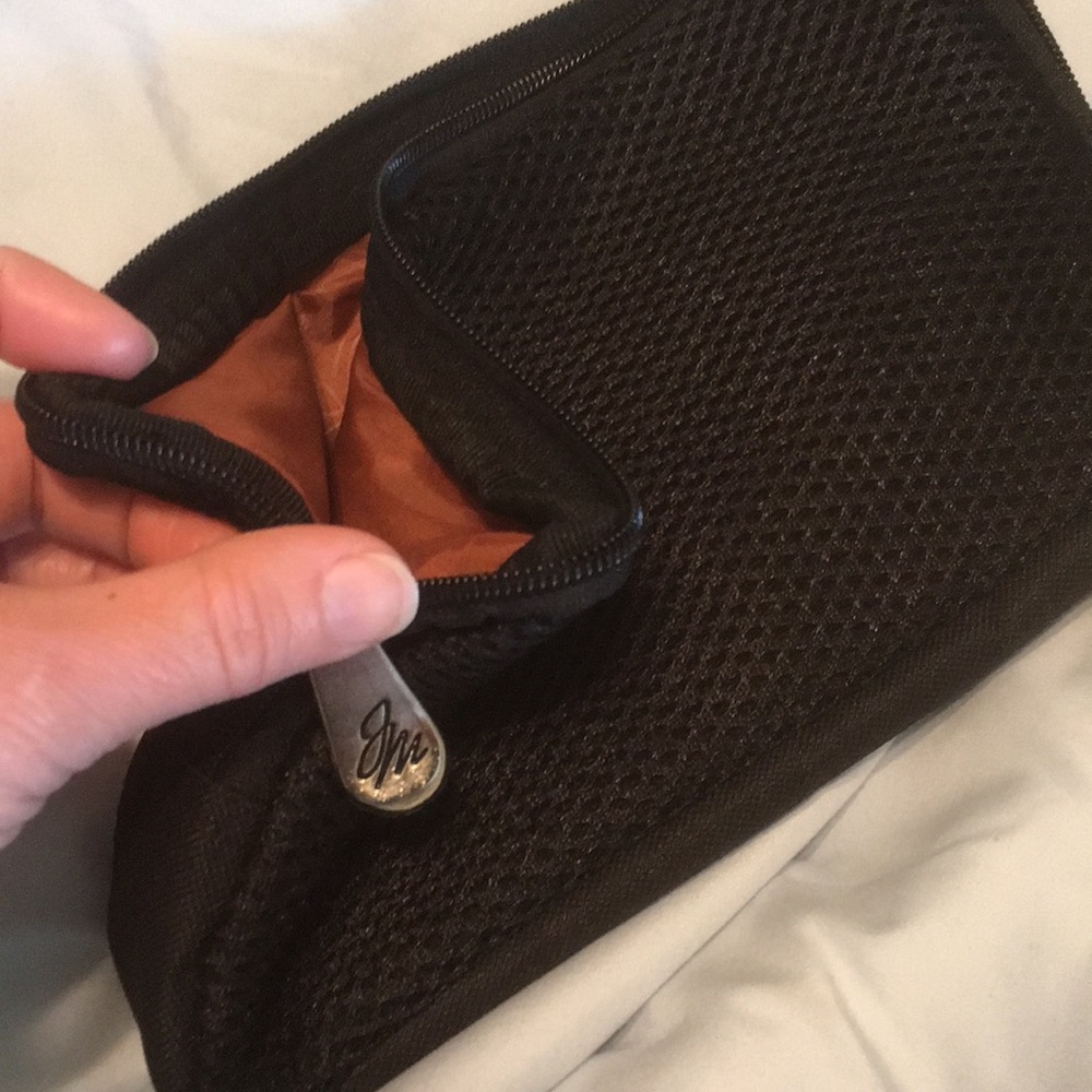 Jm new york cosmetic pouch bag/zip copper/Blk net